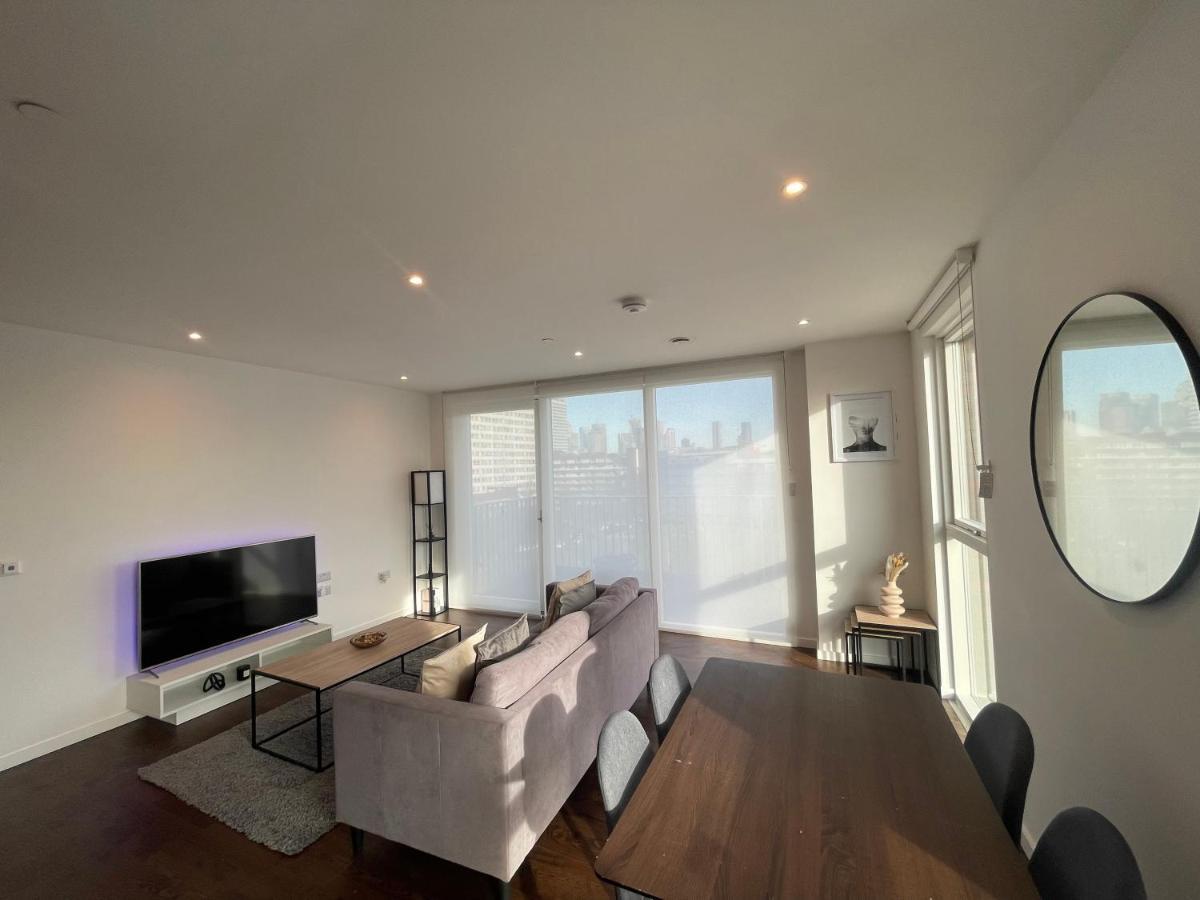 Immaculate 2Bed Apartment In London- City Views Esterno foto