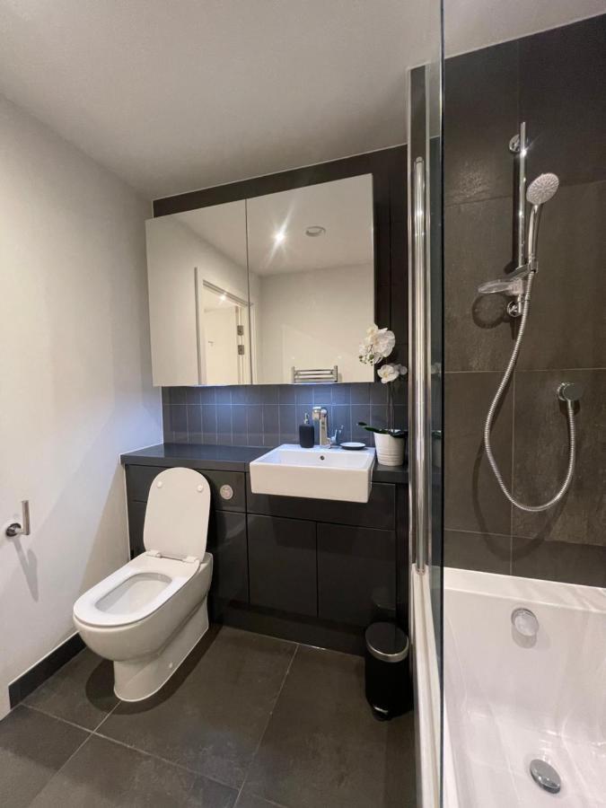 Immaculate 2Bed Apartment In London- City Views Esterno foto