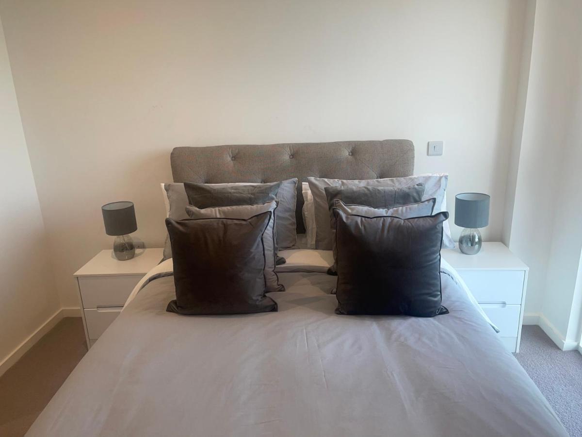 Immaculate 2Bed Apartment In London- City Views Esterno foto