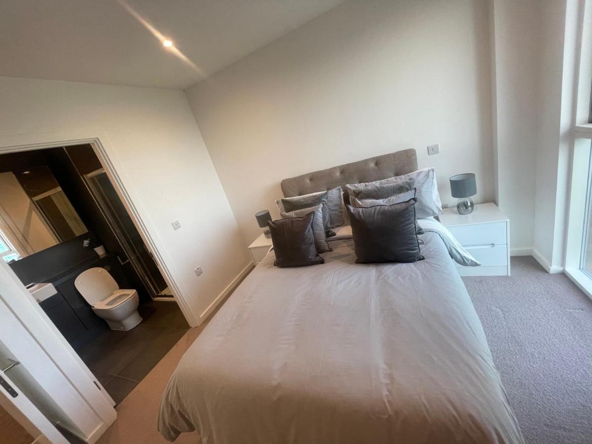 Immaculate 2Bed Apartment In London- City Views Esterno foto